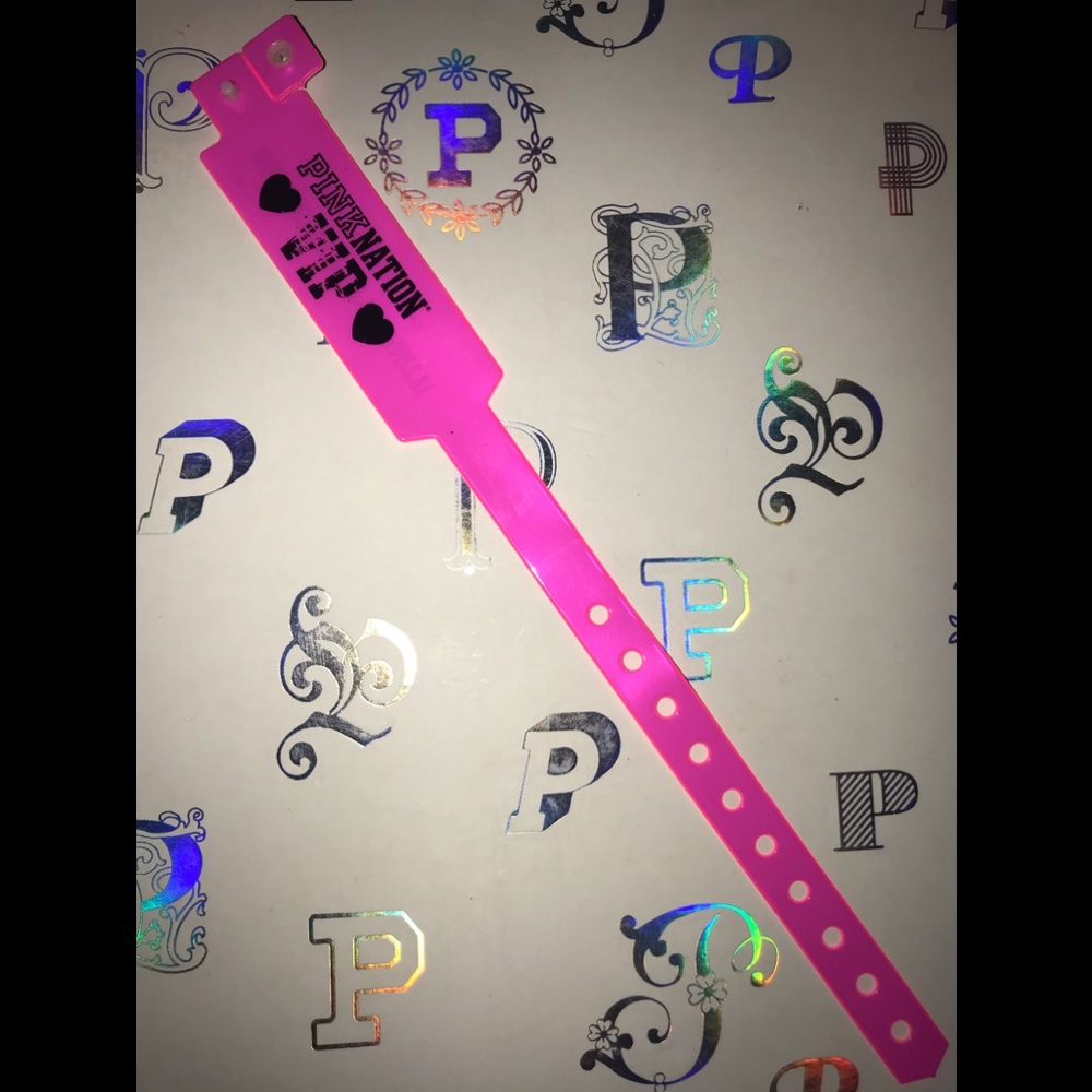 💗VS PINK NATION VIP BRACELET💗RARE💗